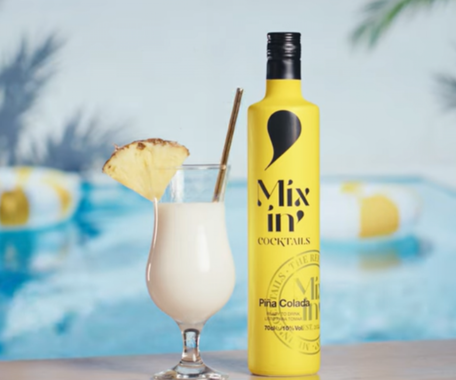botella de piña colada